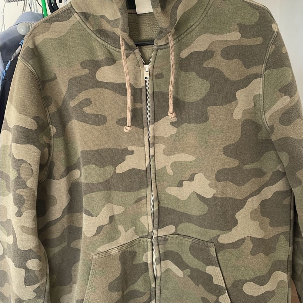 Camouflage Zip-Up Hoodie